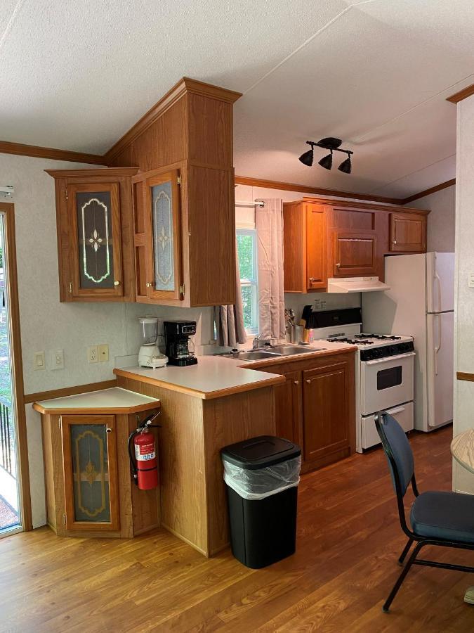 The Vintage Rv'S At Wilderness Presidential Camp Resort By Tripforth Spotsylvania Exterior foto