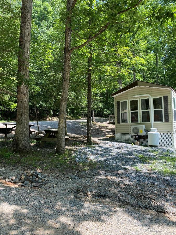 The Vintage Rv'S At Wilderness Presidential Camp Resort By Tripforth Spotsylvania Exterior foto